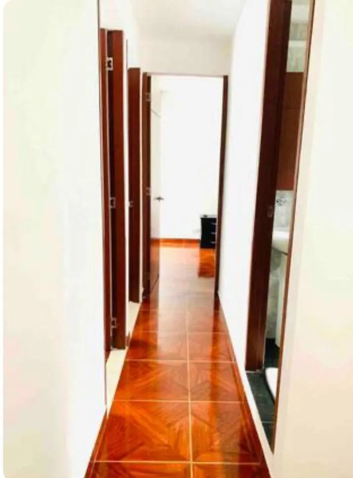 Pleasant Top Level Apartment Close To Shops Bogota